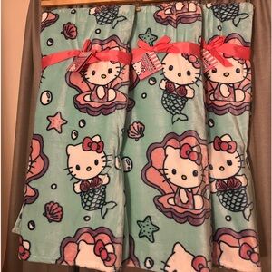 Hello kitty mermaid blanket